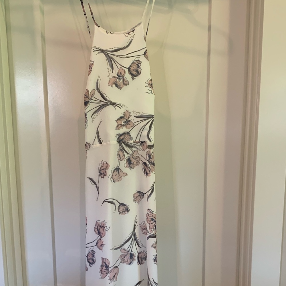 Lulus floral maxi dress- worn once!